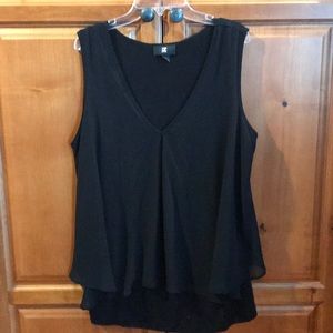 5/$15 CLOSET CLEANOUT SALE  Dressy Black Tank